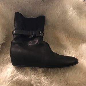 stuart weitzman mid calf boots